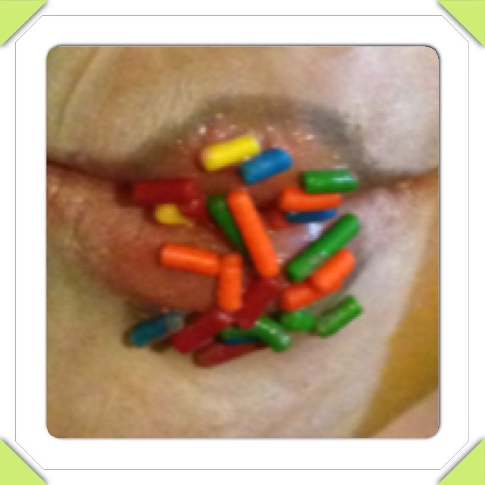 Lips- sprinkles for the donut resemblance from candy crush