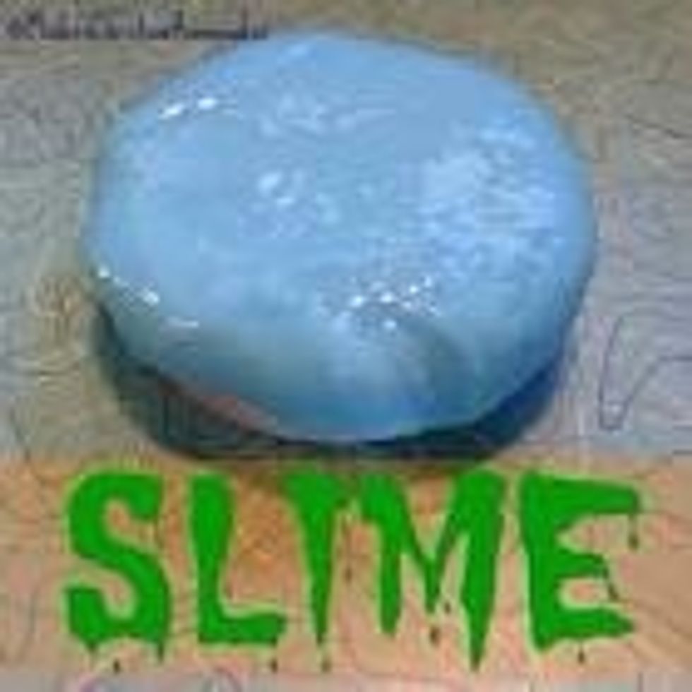 Little tip: You could even add glitter to make it look a little pretty ! :)