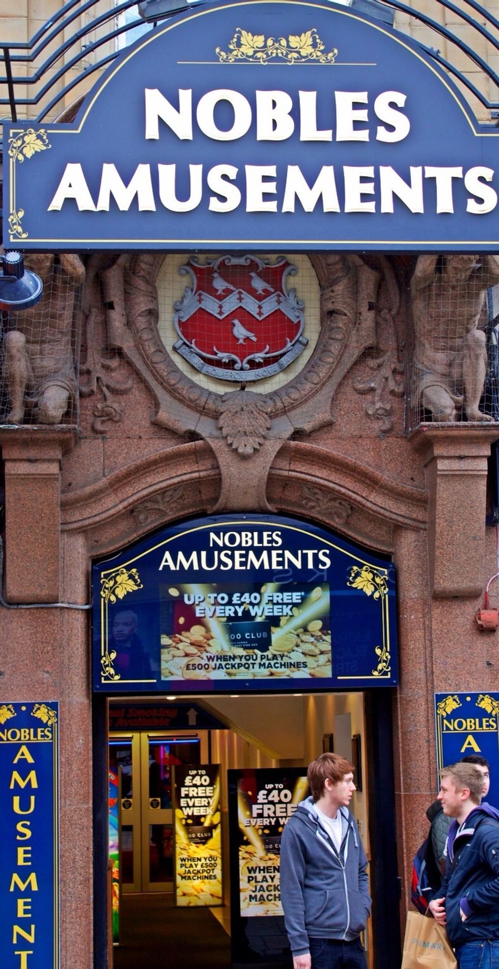 look for Nobles Amusement Arcade, move closer....