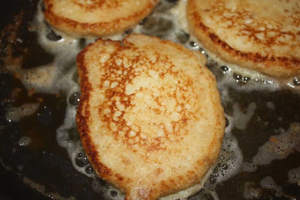 Look how yummy that is... The pancake is done when the bottom is as golden as the top.