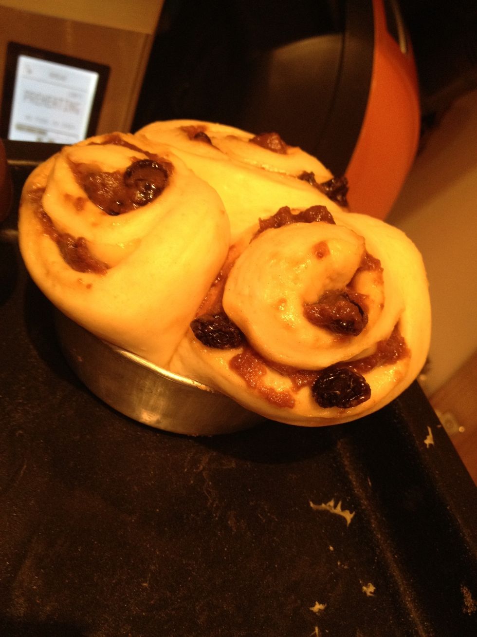Looks like roses don't they. Now preheat you oven to 180c or350f and bake for 25 mins.