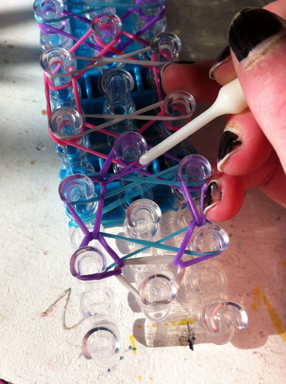 Loop it to the center