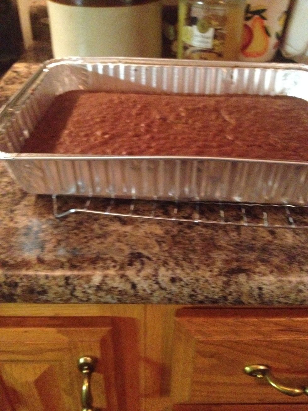 Lost brownies cool for 10-15 minutes.