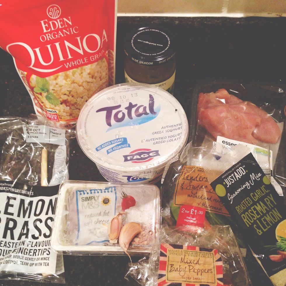 Low fat cream cheese, greek yogurt, lemongrass, sugar snap peas, garlic, green curry paste, turkey breast, quinoa,herb spice, fry light (butter).