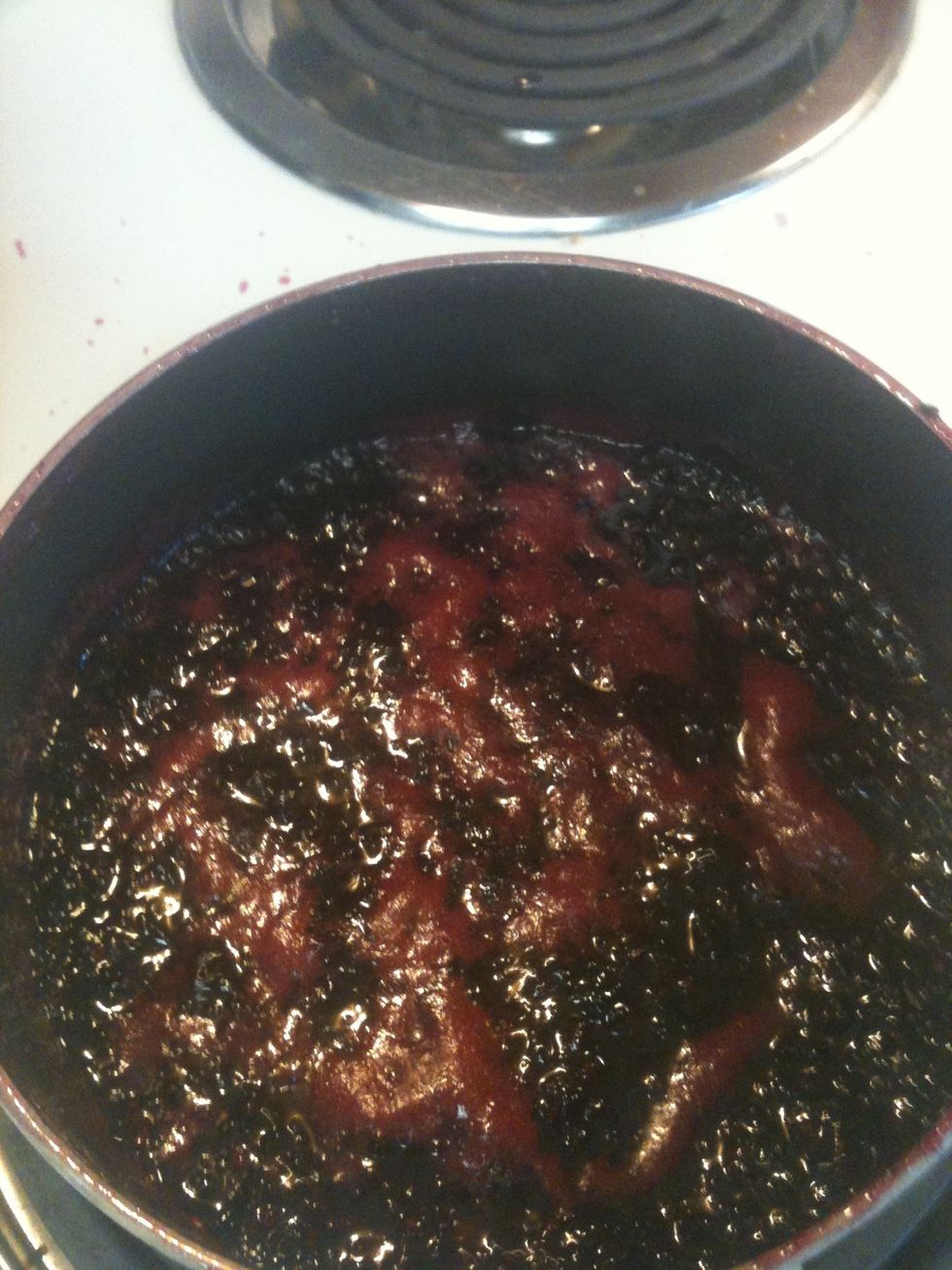 Lower temperature to Low for 15 minutes to allow mixture to simmer.