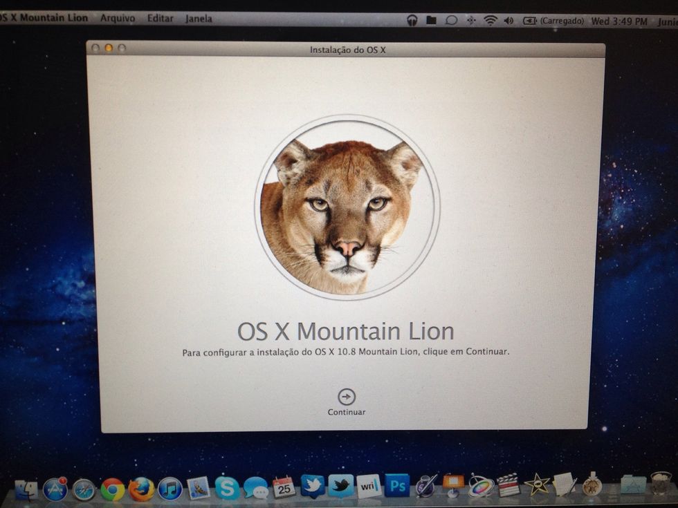Luego de comprar y bajar Mountain Lion de la App Store, esta es la imagen que aparecer\u00e1, listo para iniciar la instalaci\u00f3n. Asegure el toma corrientes y conexi\u00f3n a Internet en su Mac. Caf\u00e9 en mano =)