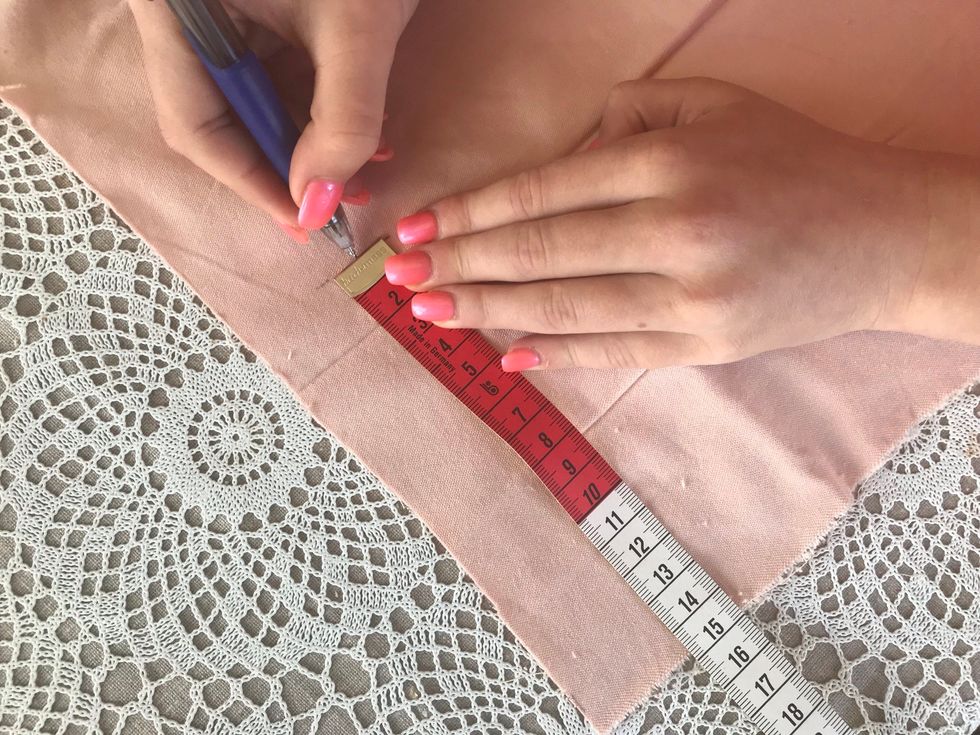 M\u00e4t 15 cm p\u00e5 bredden