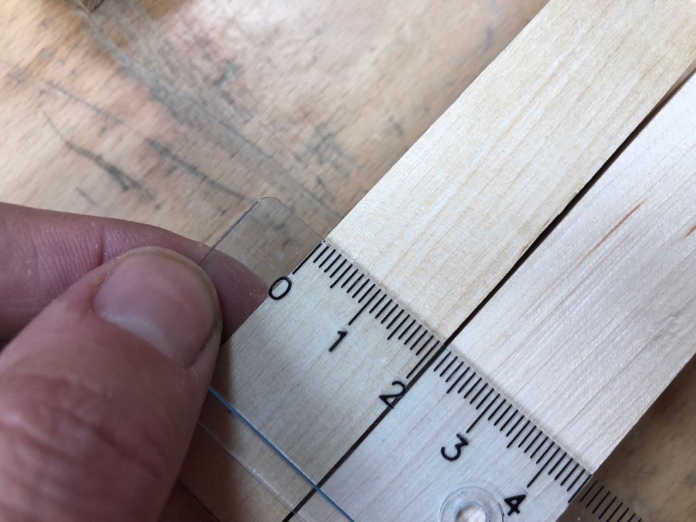 M\u00e4t hur tjocka dina l\u00e5nga bitar \u00e4r. ?/2=