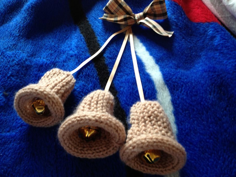 Make a bunch and tie the bow in the top. You can use it for decorate a baby carriage or a baby room. Please be careful: don't give it to a baby because it contains small pieces