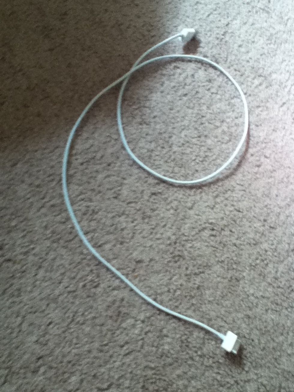 How to keep charger cords from tangling B+C Guides