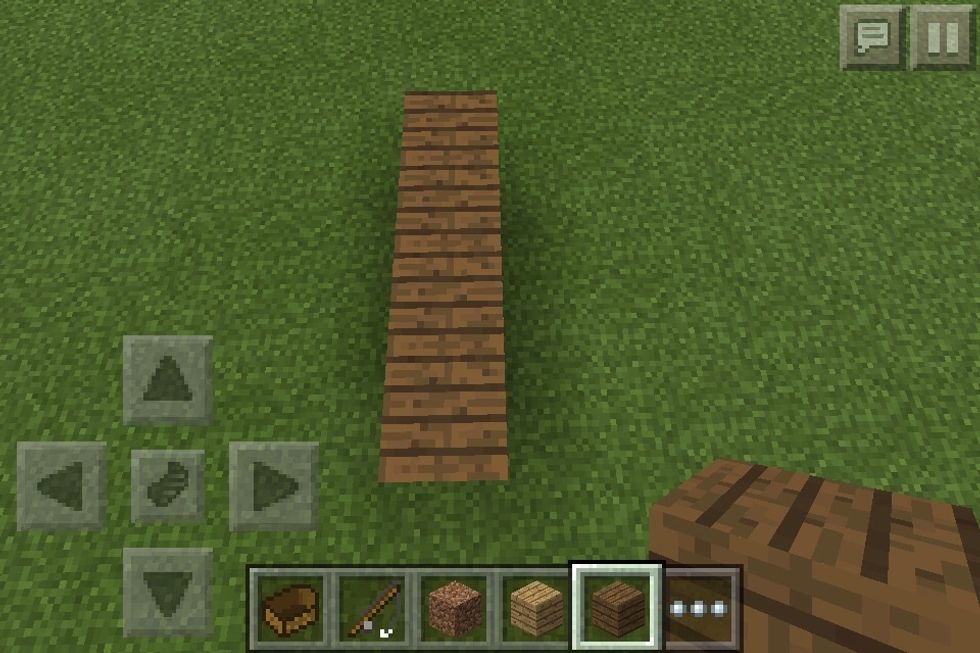 Make a spruce line of 5 blocks straight