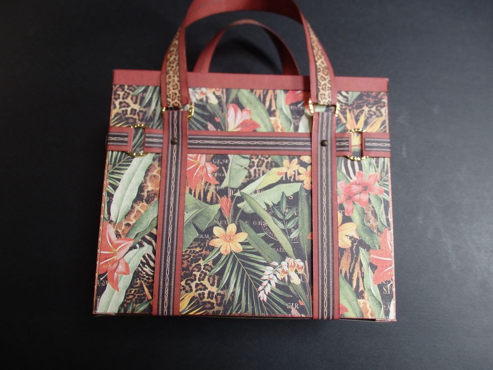 Make bag to belt with brads just like this