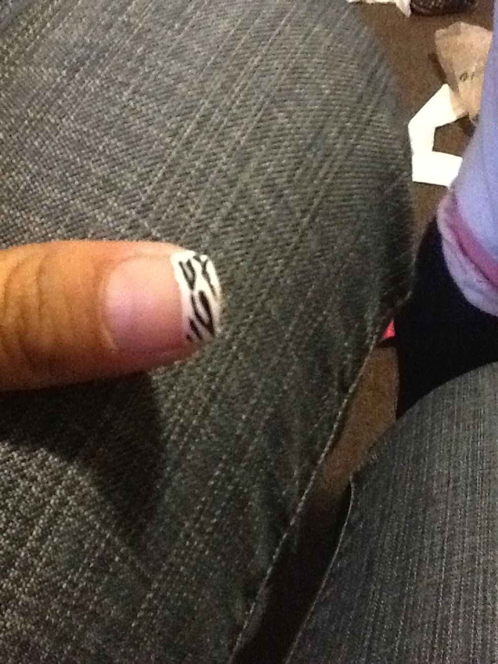 Make black wavy lines