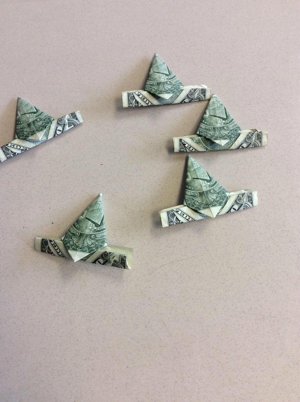 Make four more of these pieces. You should have five before you move on.