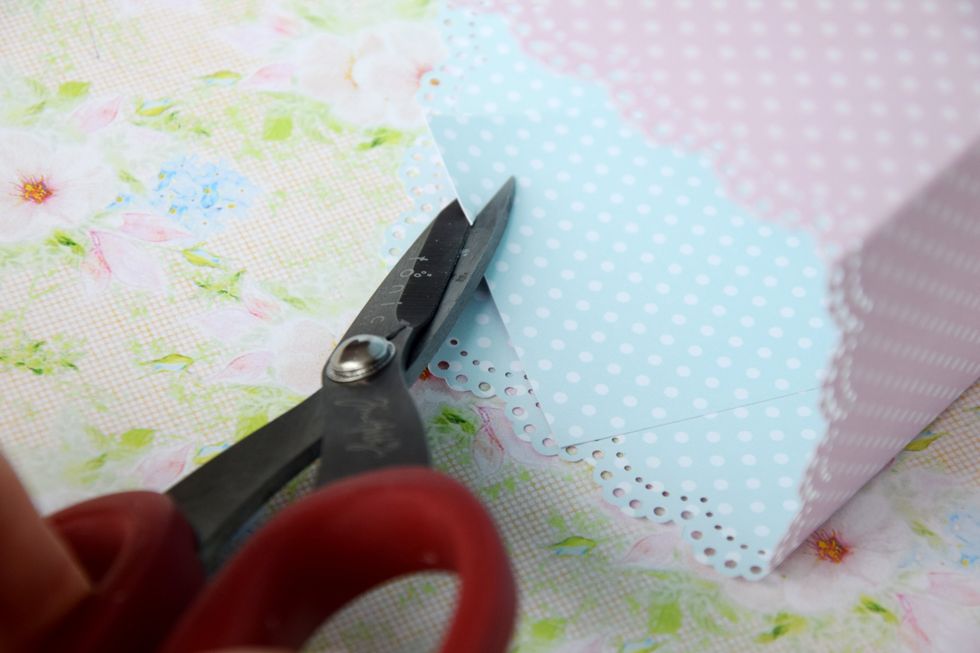 Make neat corners