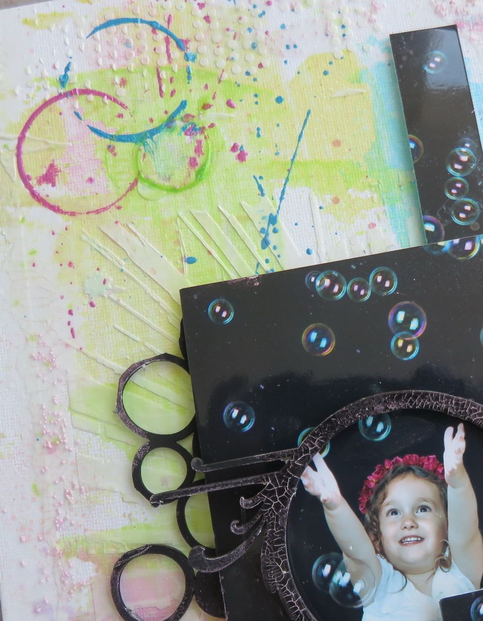 Make splashes with Aloha, Cotton Candy and Tink paints over the " white spaces".