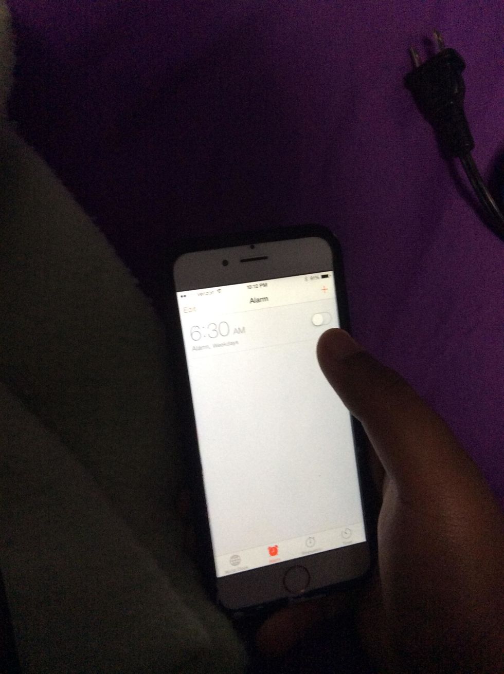 Make sure all Alarms are set to the same time