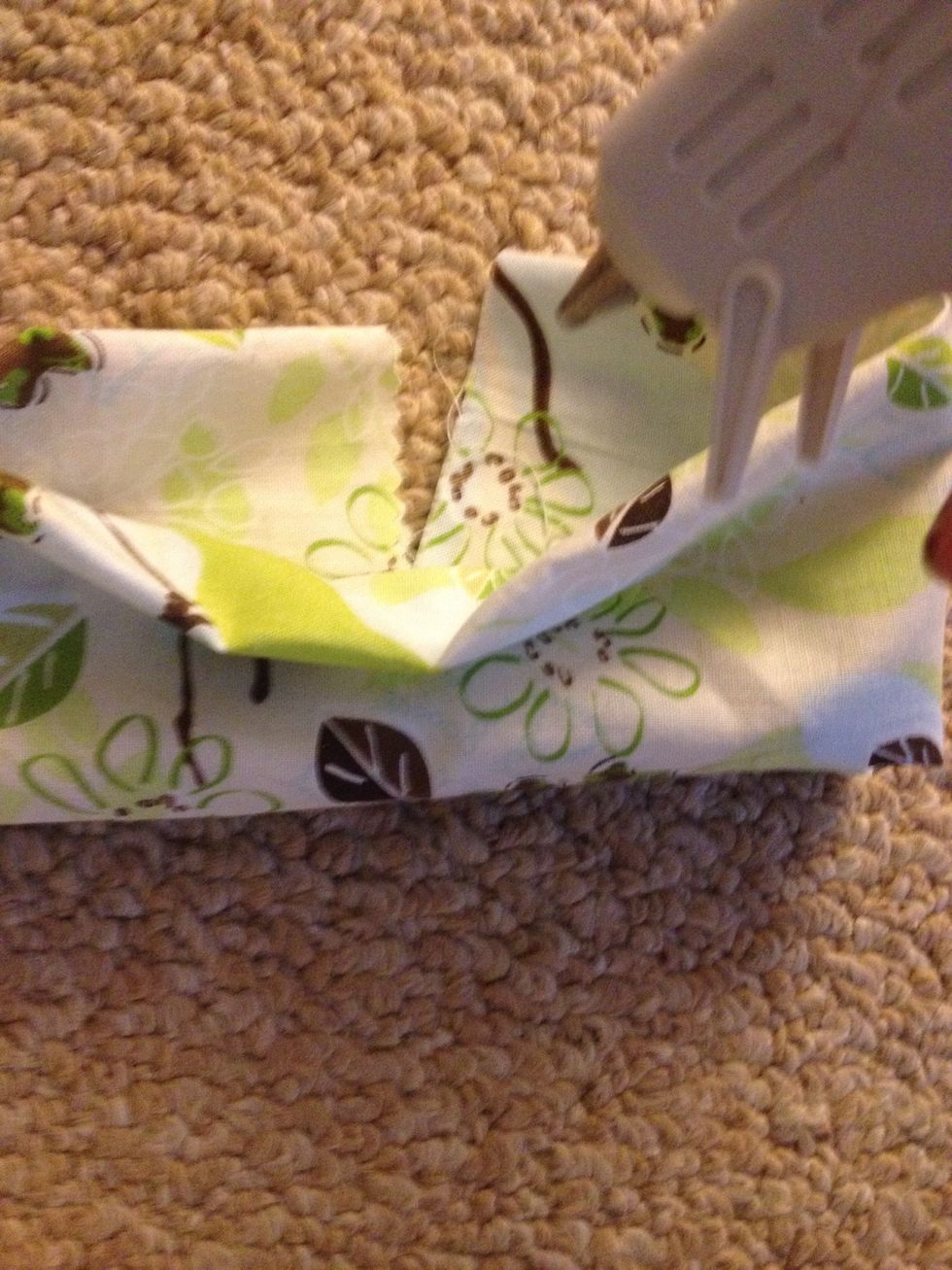 Make sure all pieces are glued down, we don't want any flappy bows!