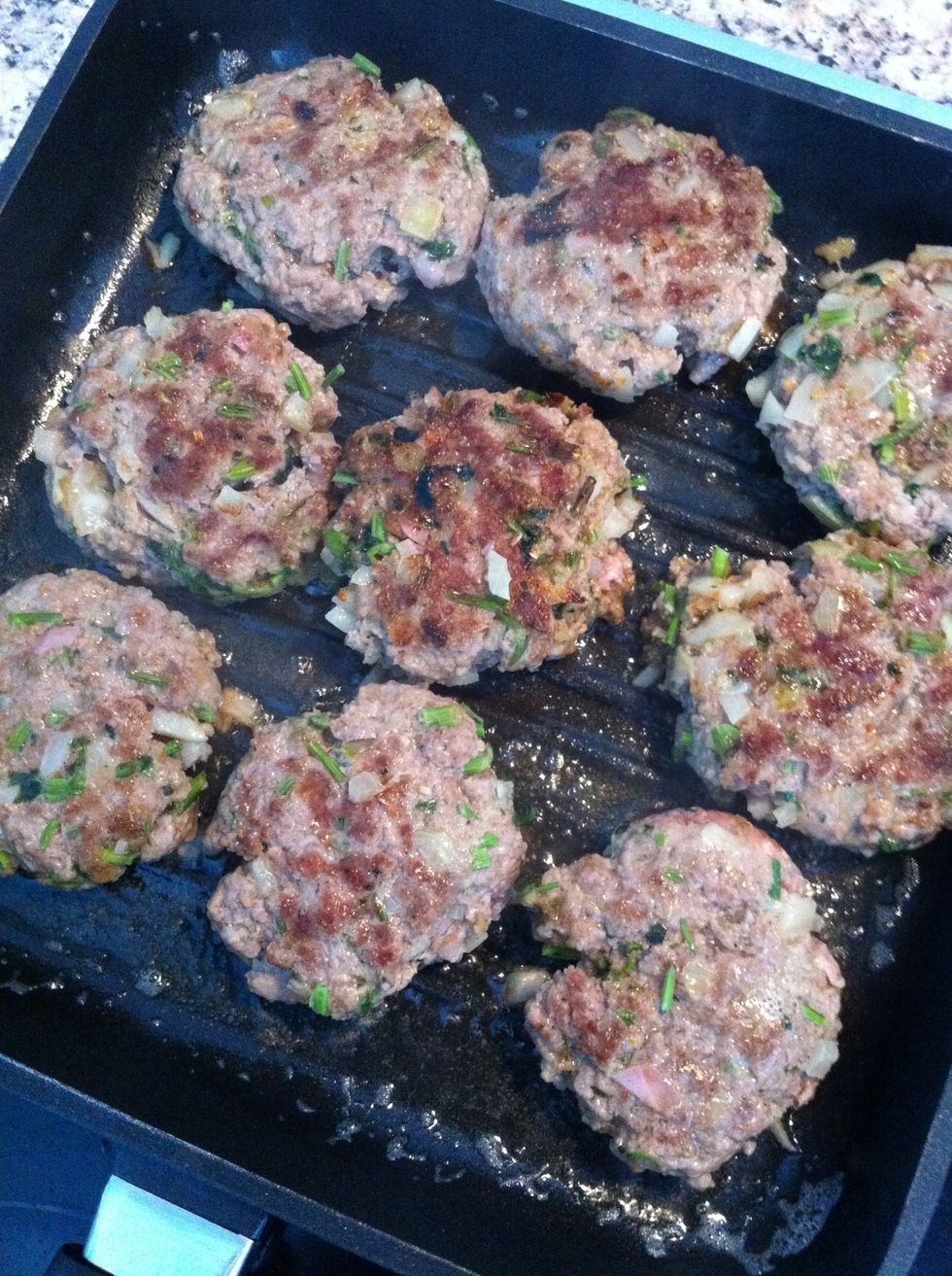 Make sure both sides are gold brown :).