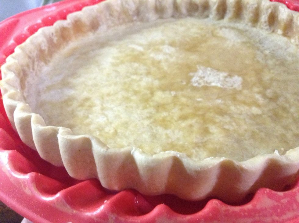 Make sure it is all good. If you want to have a golden crust, give one or two more layers but this time of egg yolk.