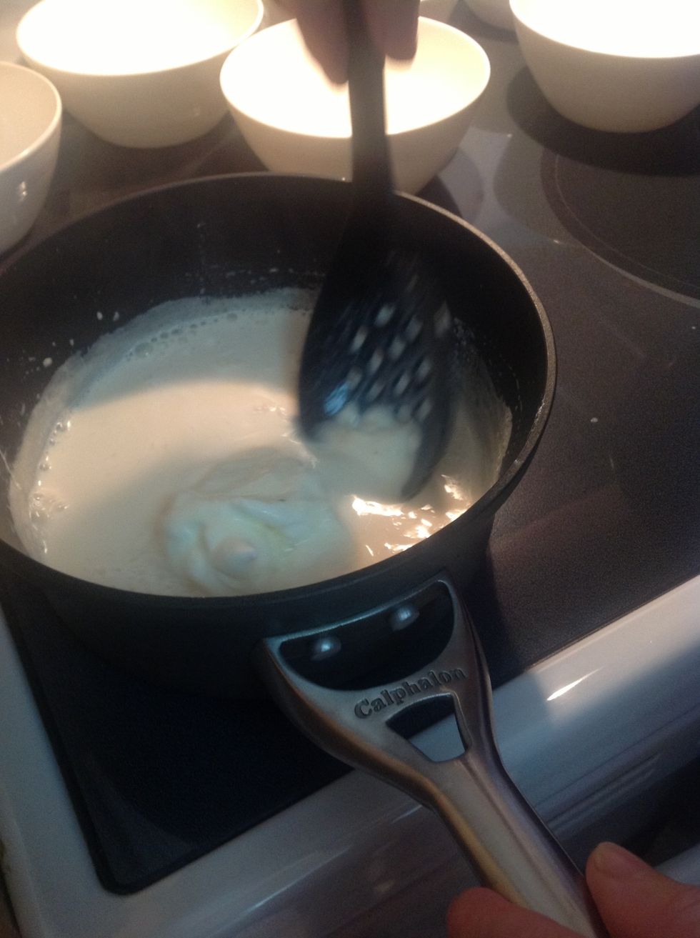 Make sure milk covers the spoon of fluff before you take it out (don't put it in there too long)