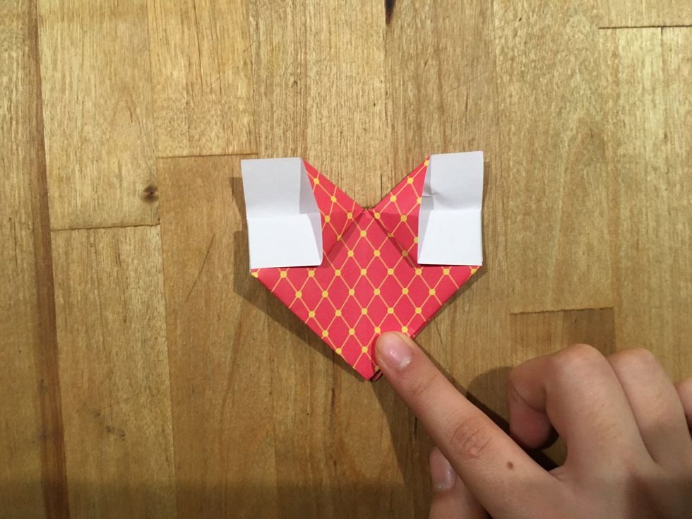 Make sure that the top and bottom are parallel to each other. Flatten the top two rectangles so they naturally look like this.