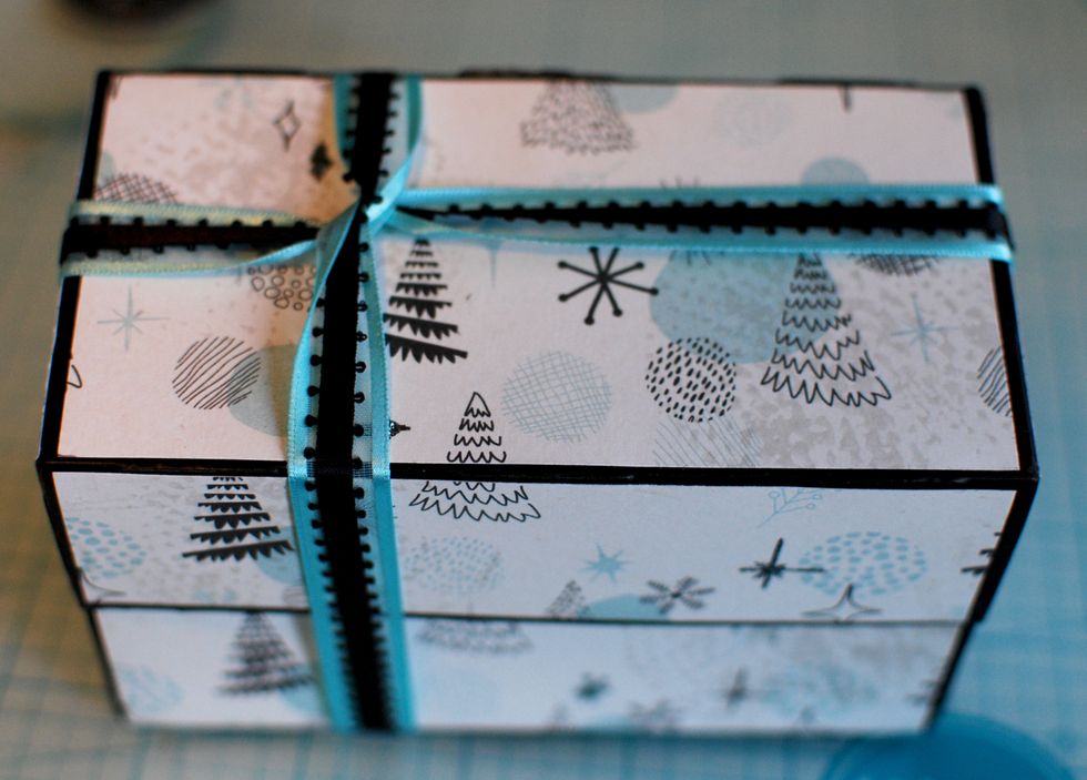 Make sure the Stickles Glitter is dry on your box. Grab your ribbon and tie up the box how you like.