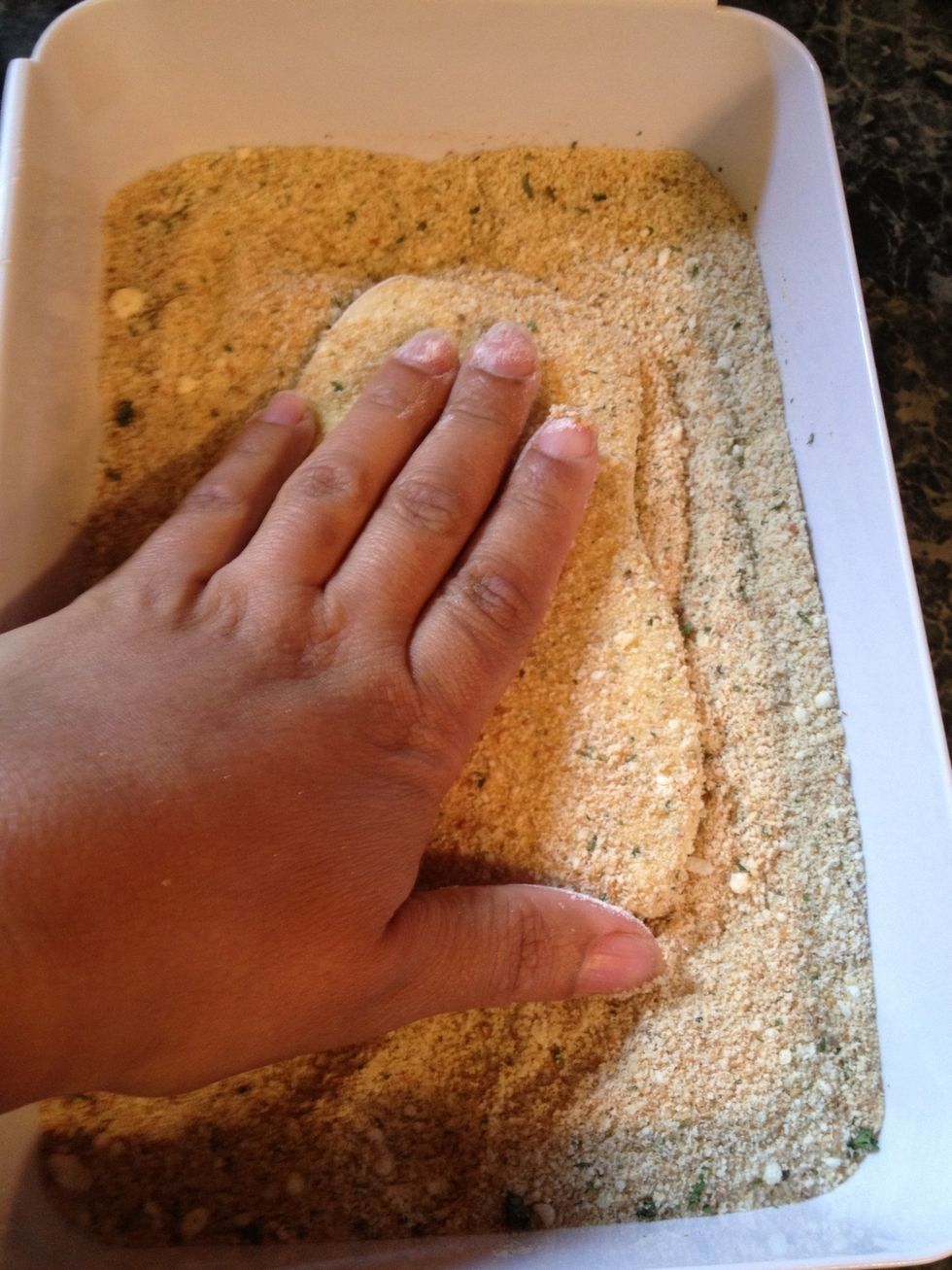 Make sure to press down gently  on the eggplant so that the breadcrumbs could adhere to the eggplant.