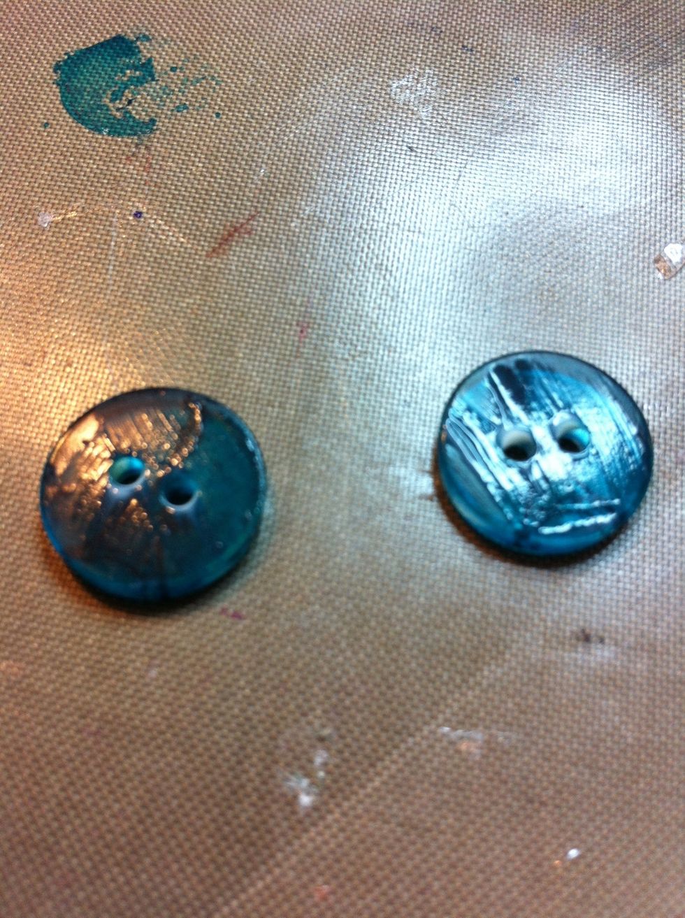 Make sure you coat both sides, allowing the sealer to dry between sides.