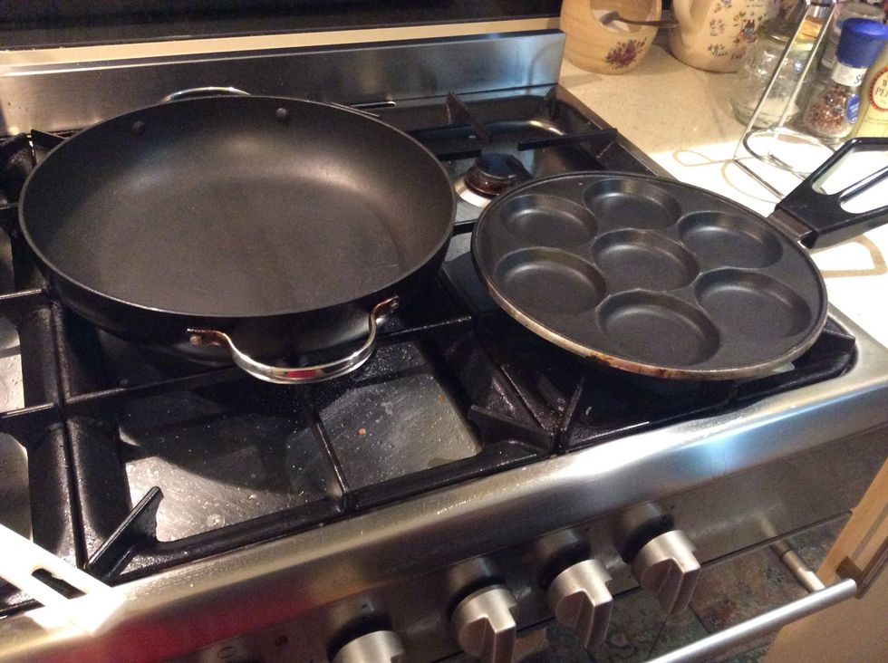 Make sure you have a frying pan if you have one like on the right then that will make it easier, but you can fry them on a normal one also.