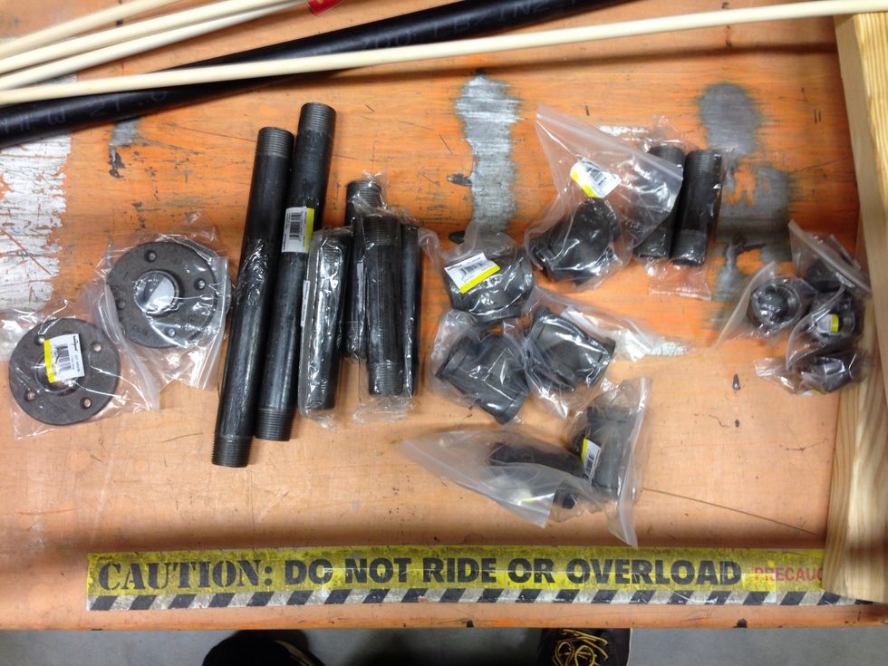 Make sure you have all the pipes required to make the base. I like black steel pipes, you can use any 1" pipe you find at home depot (custom sized pipes like the 20" I required, can be cut for you)