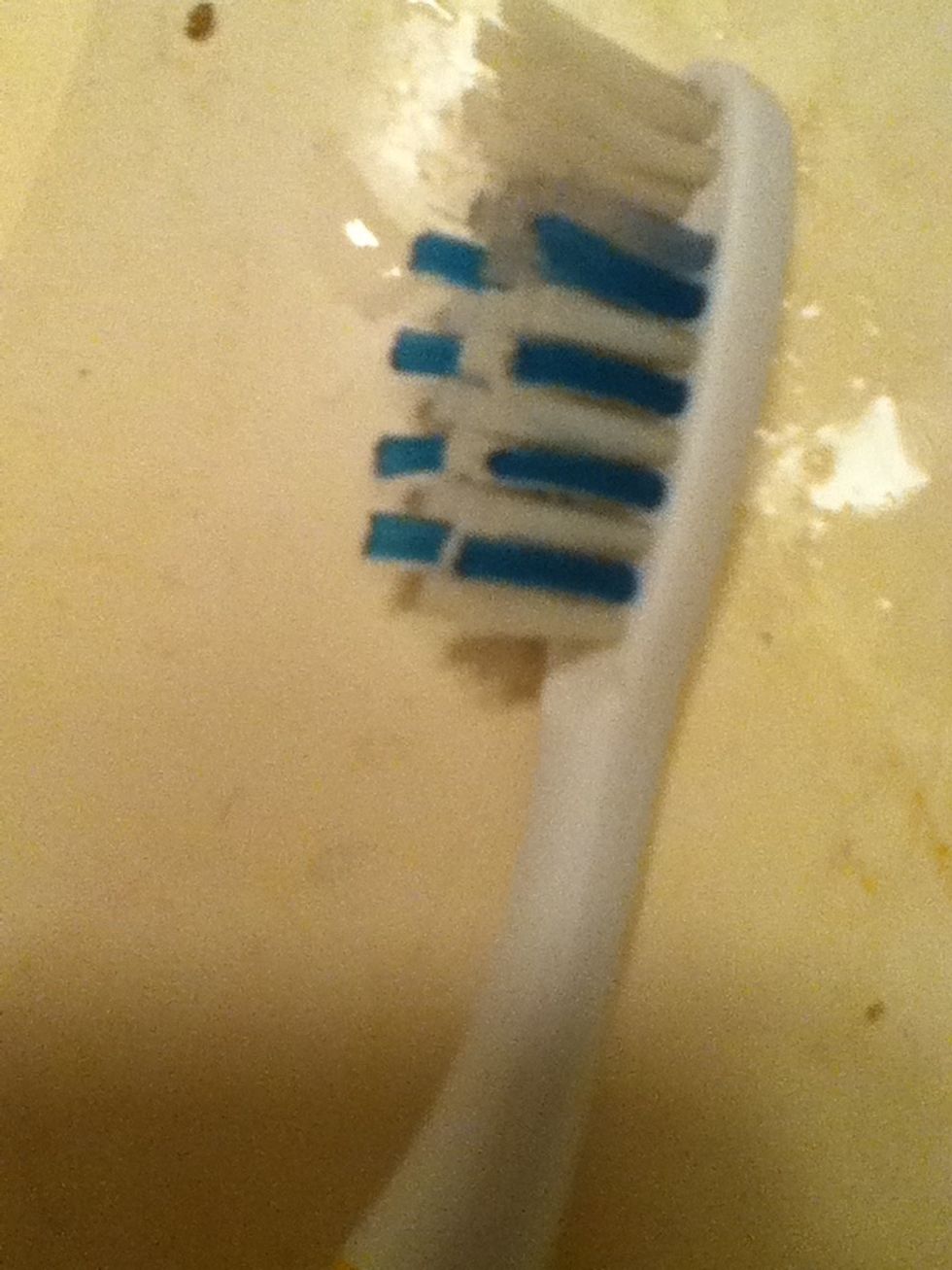 Make sure you label this or put it somewhere safe. You wouldn't want to brush your teeth with that\ud83d\ude2c
