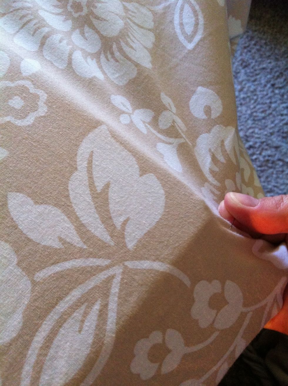Make sure you pull the fabric tight as you go along pinning.