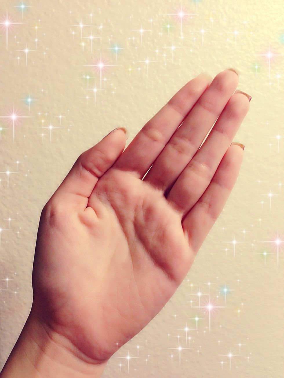 Make sure your hands are sparkly clean so no bad bacteria can be transferred from your hands to your belly button\u2728\u2728