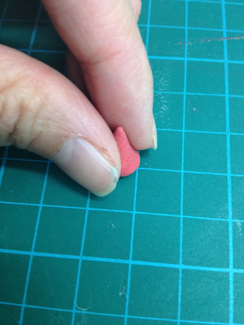 Make the bottom flat on the table.