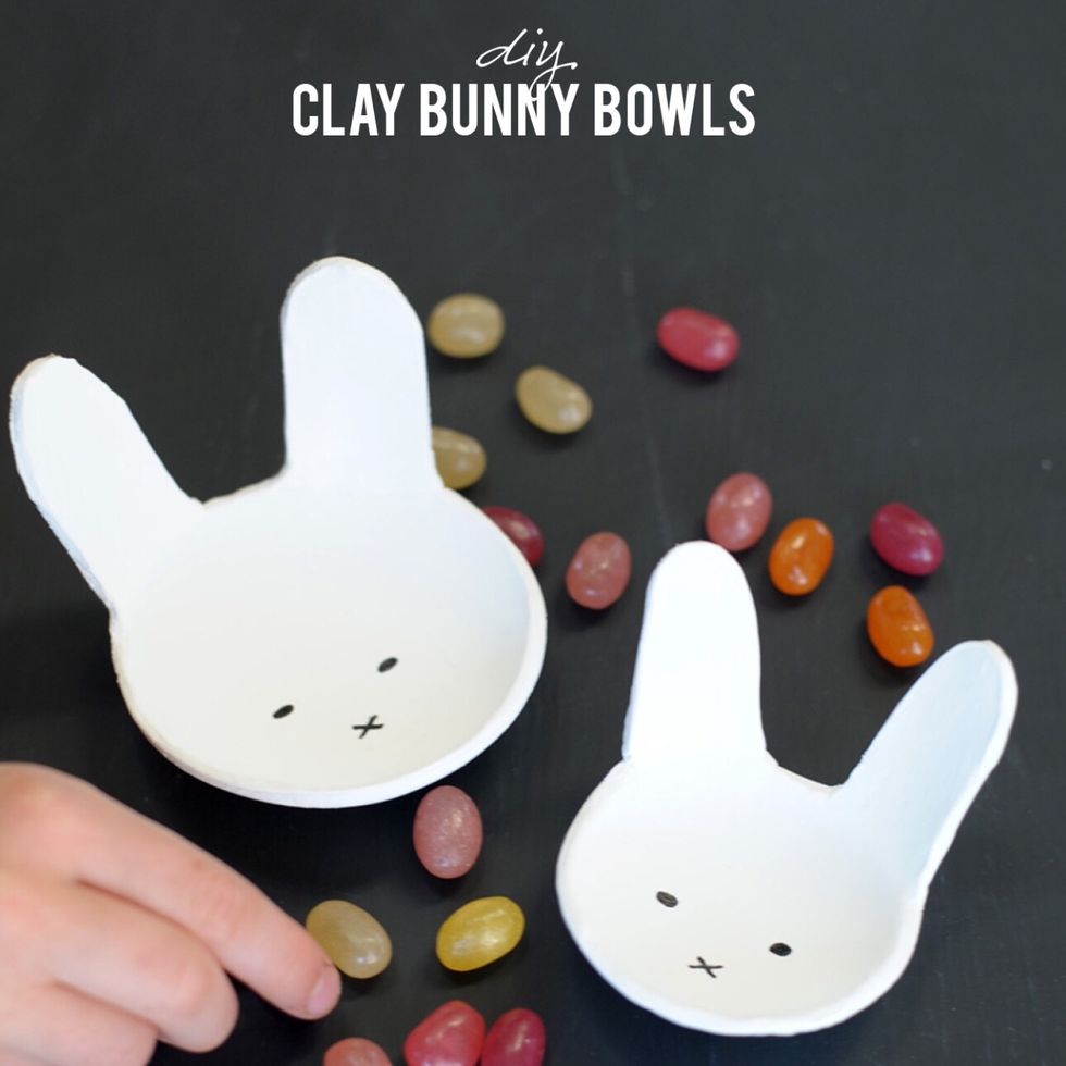 Make the bunny bowl by following this awesome tutorial at AliceandLois.com: http://aliceandlois.com/bunny-clay-bowls/, but don't paint the bowl or add the face. Cover your work surface with newspaper.