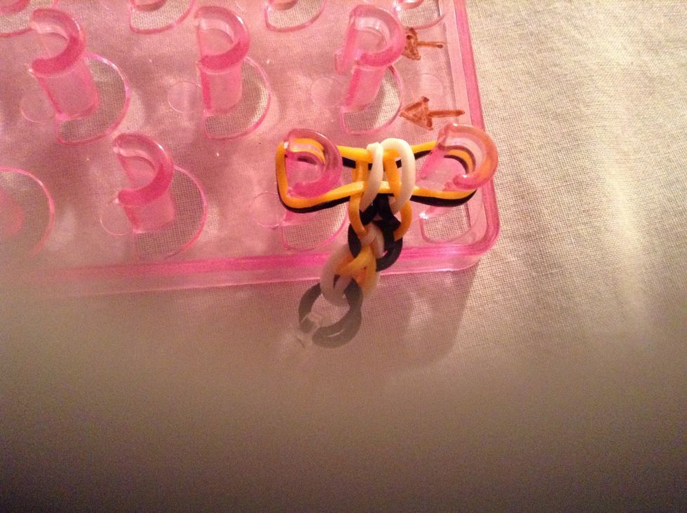 Make until it fits round your finger