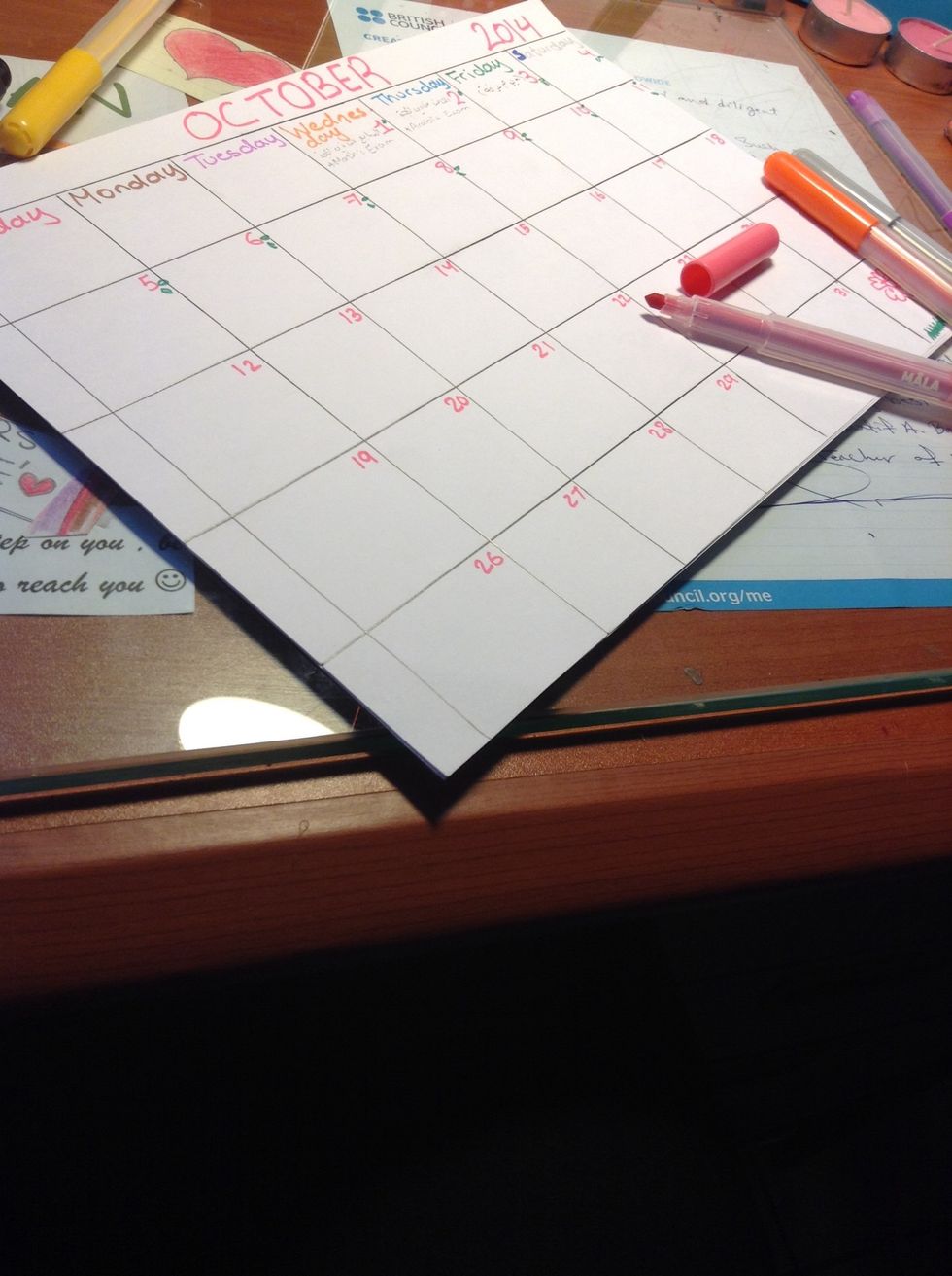 Make your own calendar or print one out