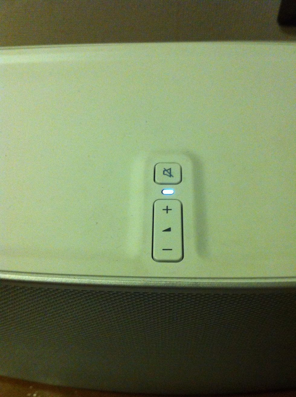 Manualmente puedes controlar el volumen