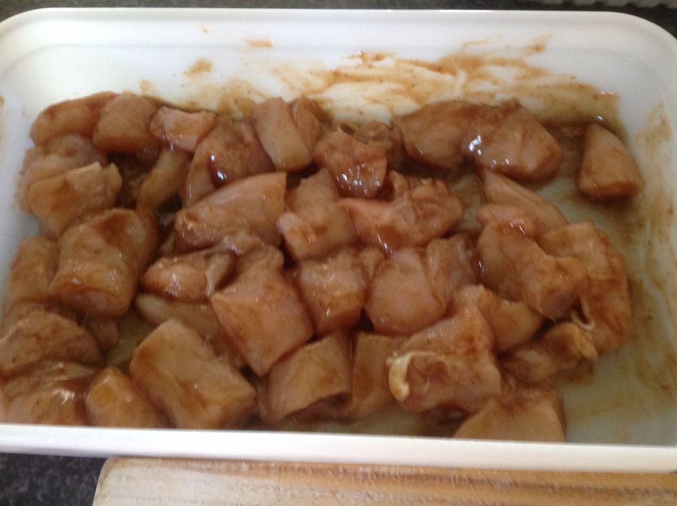 Marinate chicken in 1/2 cup of honey soy and garlic sauce. Refrigerate for at least 30 minutes.