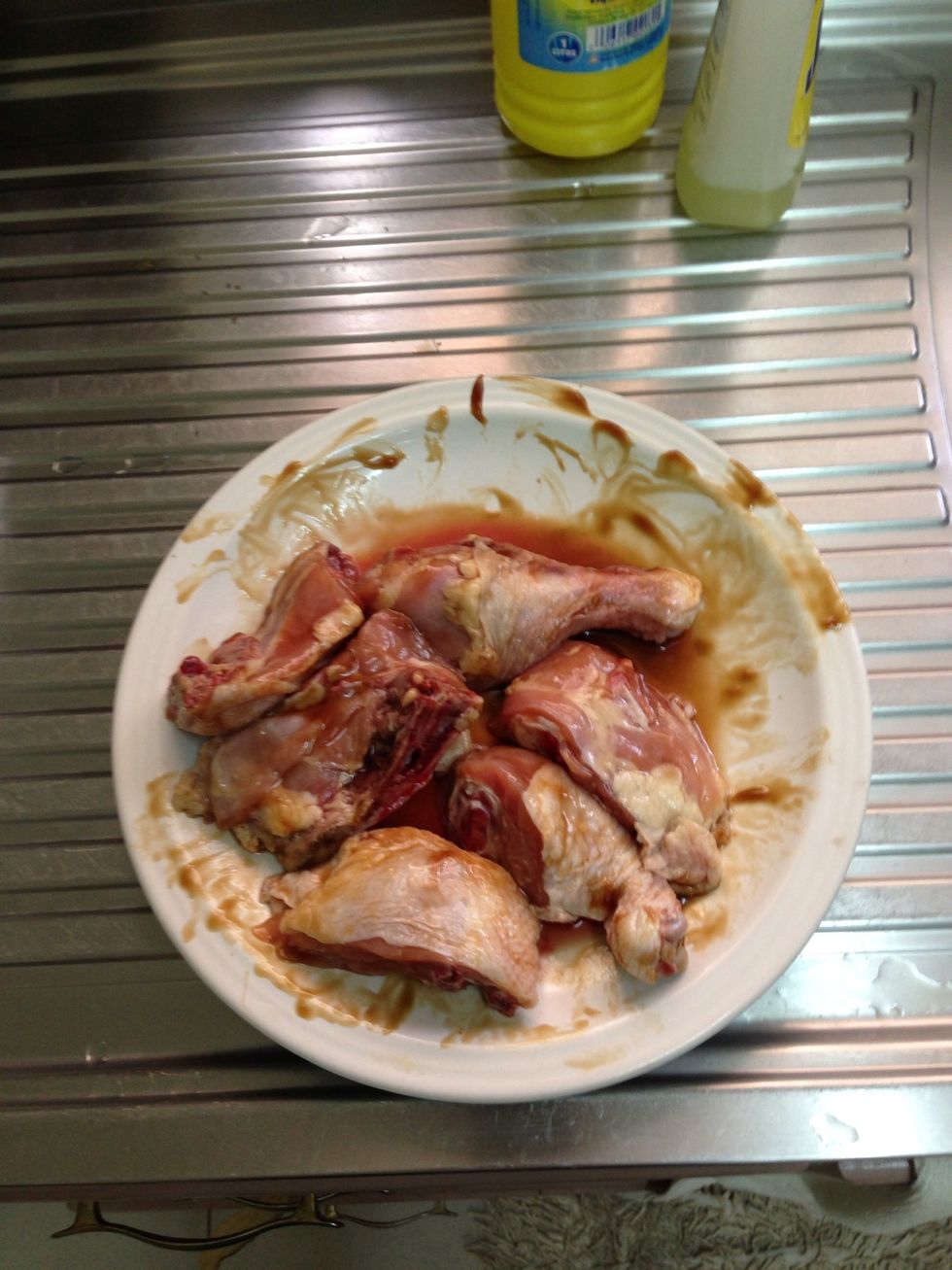 Marinate chicken with oyster sauce for 30 mins to 1 hour