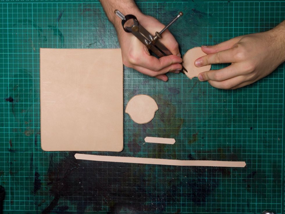 Mark the stitches: Use a wing divider to mark the stitch line about 4mm from the edges.