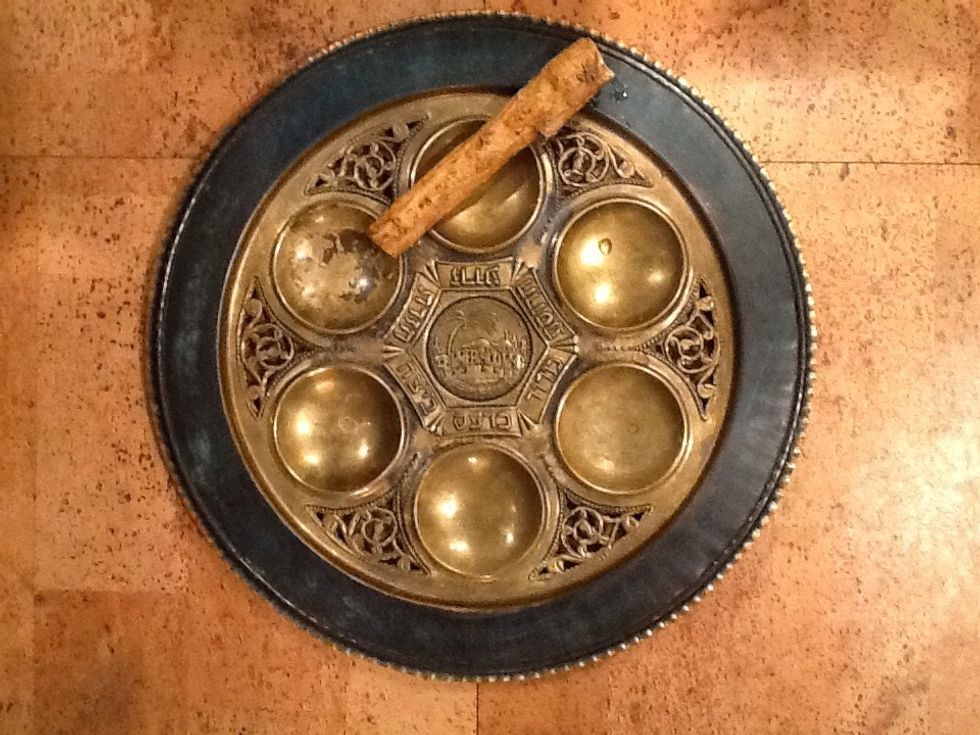 How to assemble a seder plate B+C Guides