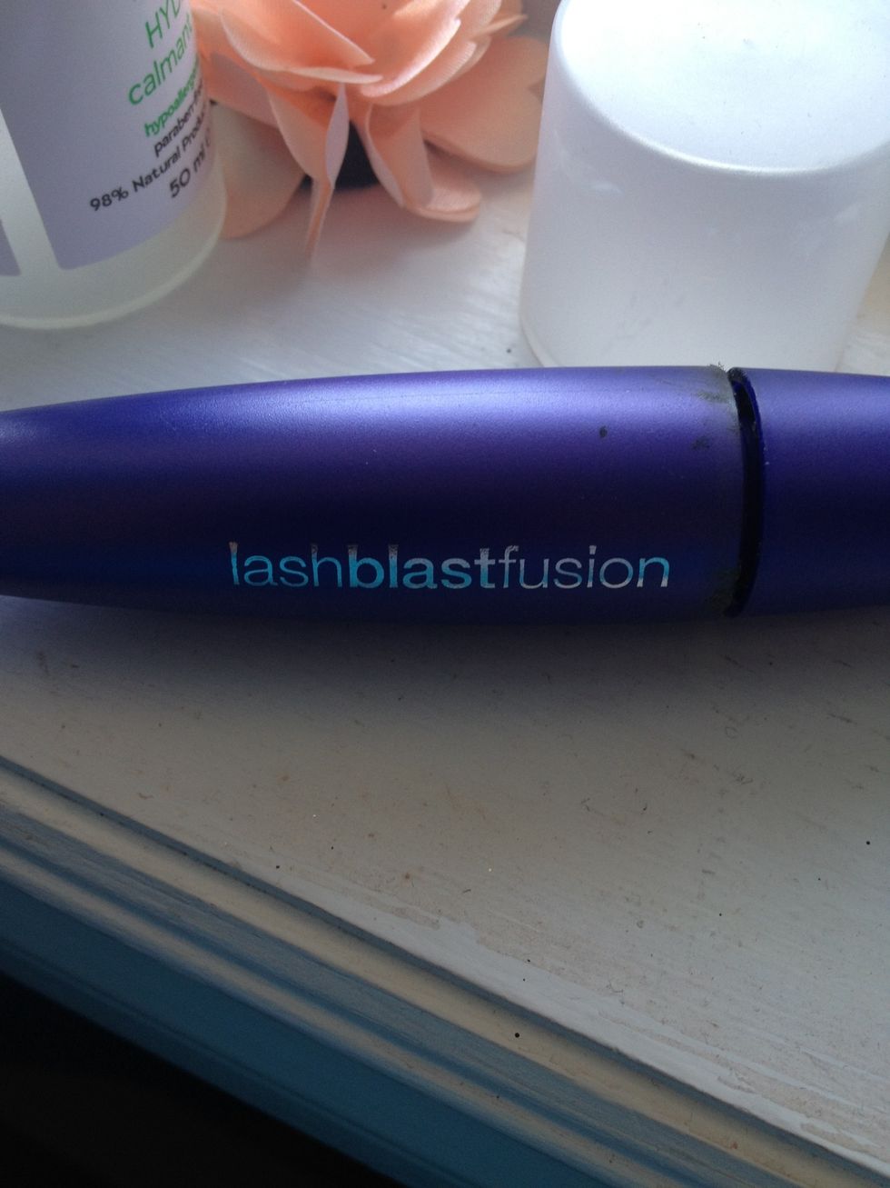 Mascara time! Apply to your preference!