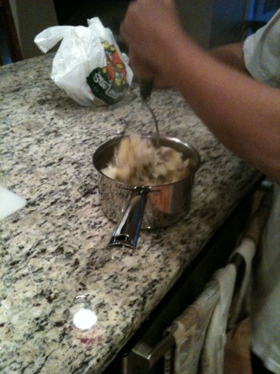 Mash potatoes