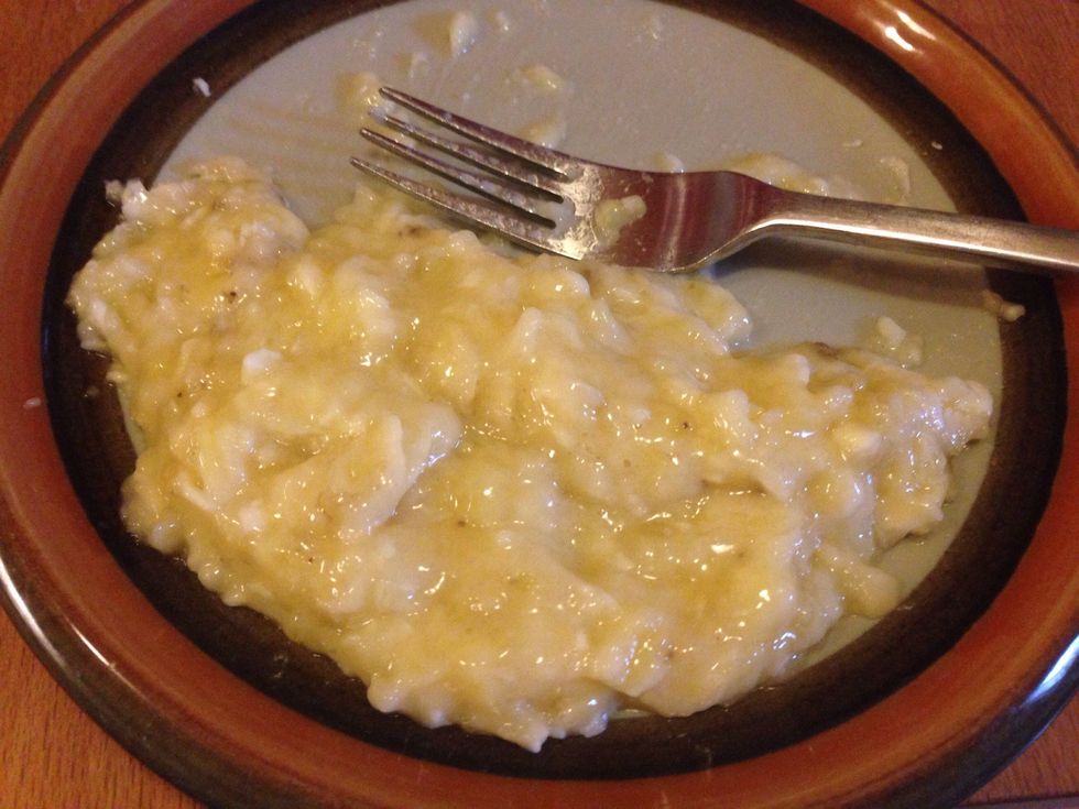 Mash the banana. Obviously, the riper banana the sweeter the pancake.