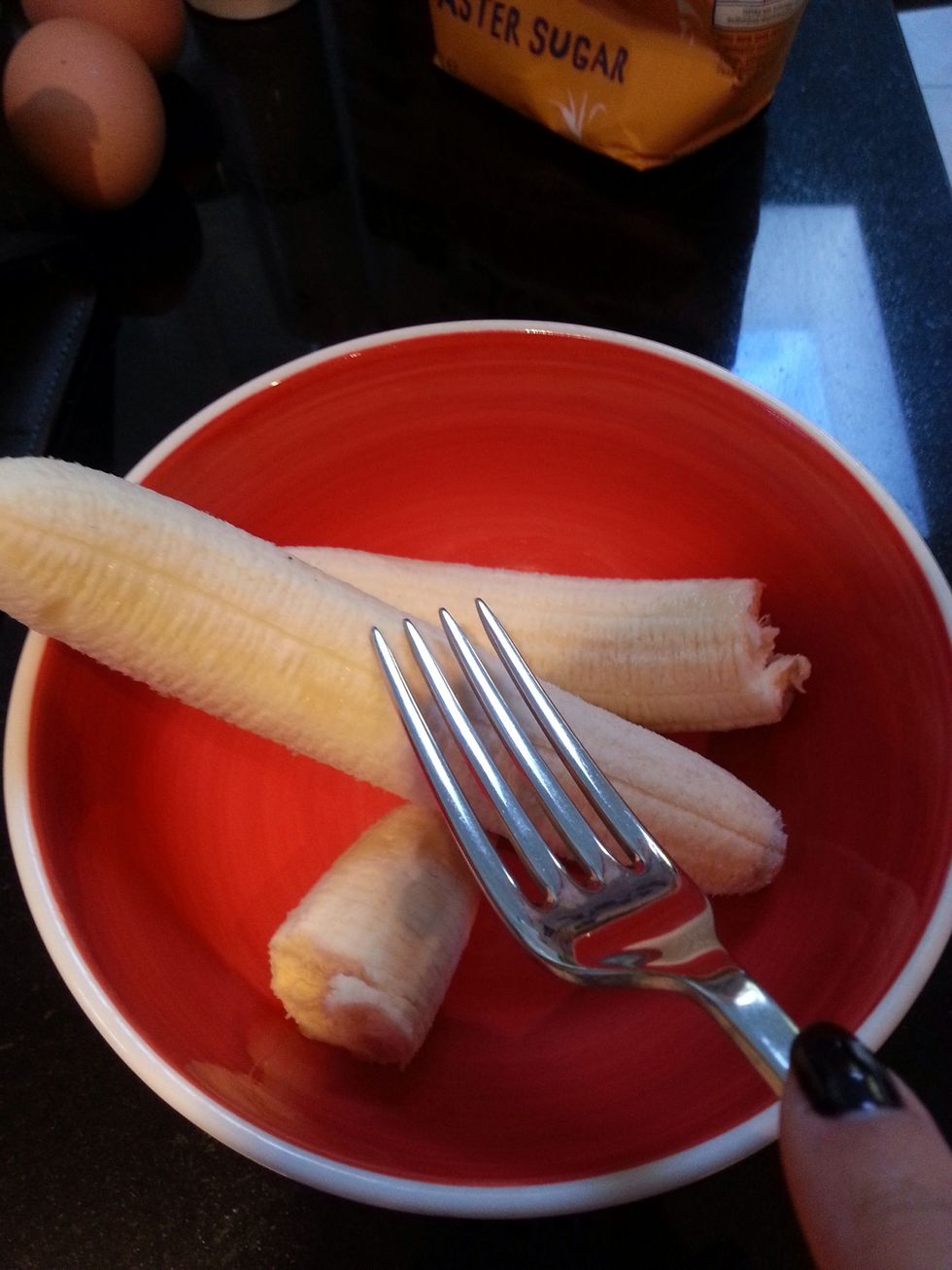 Mash the bananas, if they are not ripe enough chop them up into small pieces.