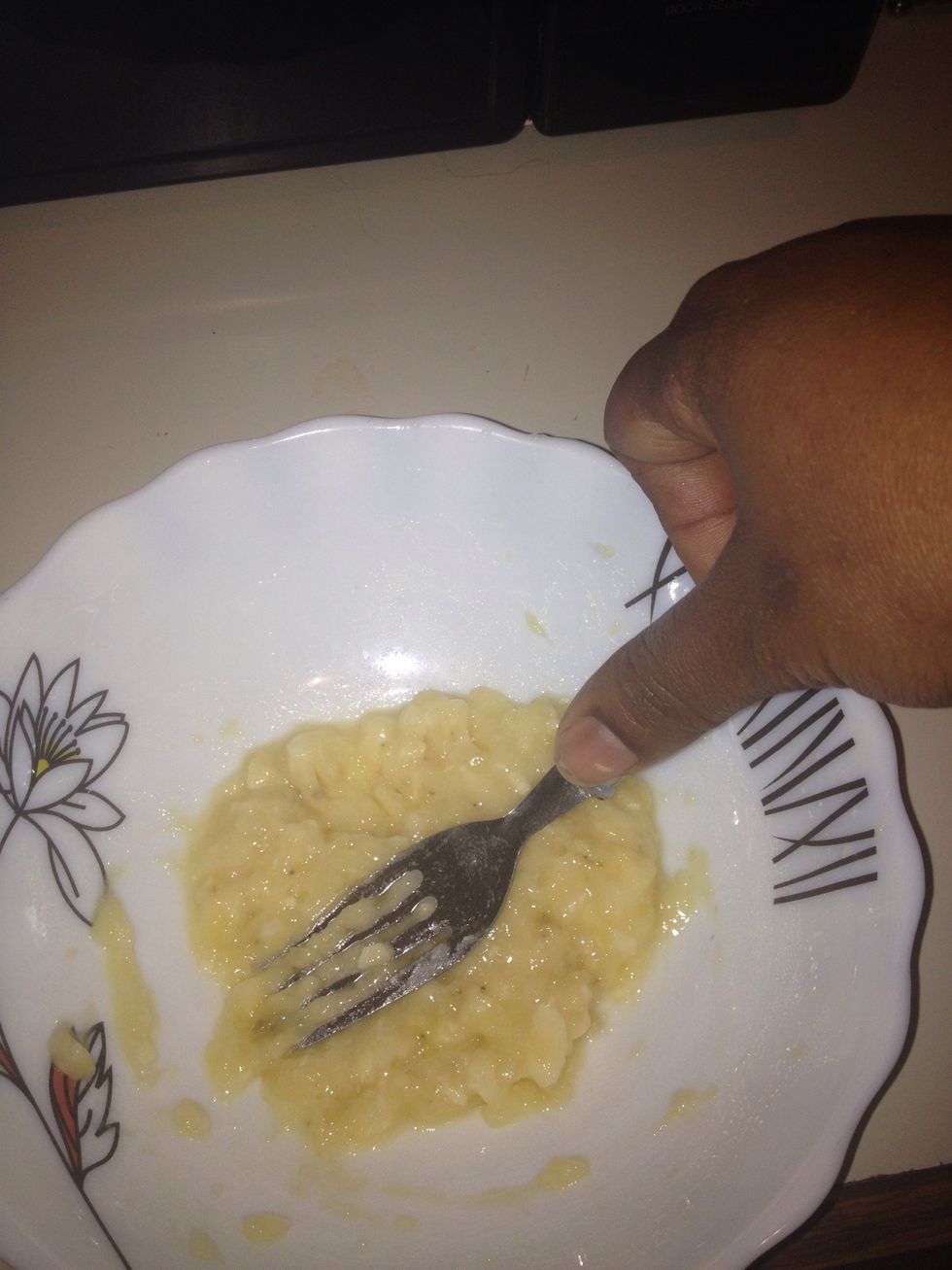 Mash up the banana until there are no more chunks