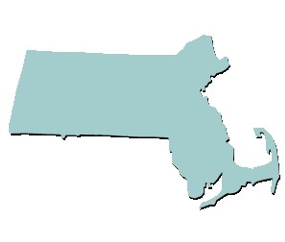 Massachusetts population was 8900 in 1640