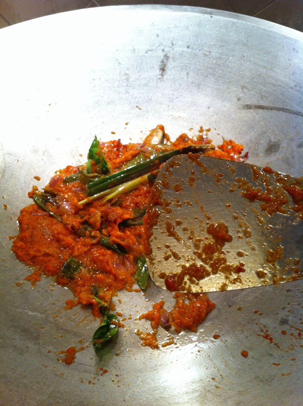 masukkan cabe giling